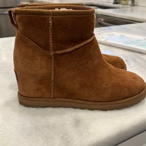 Ugg wedge boots